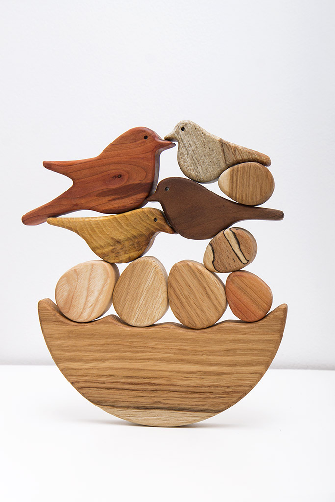 cuib-in-echilibru-lemnivor2